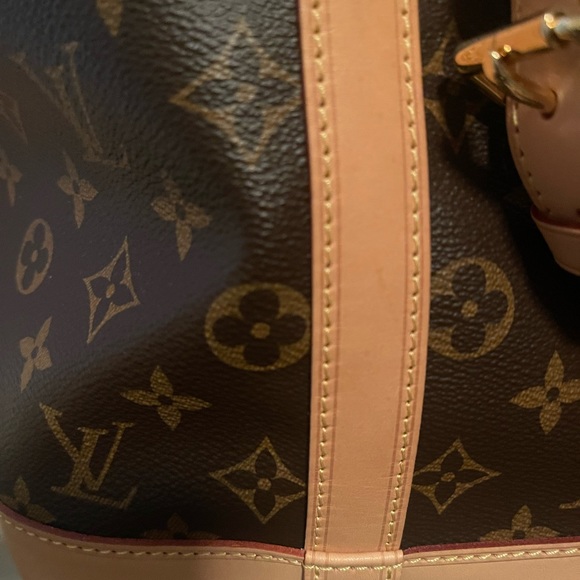 Louis Vuitton Petit Noé - Picture 7 of 9